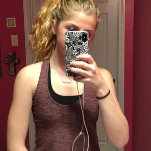 Meet your Posher, Kayla